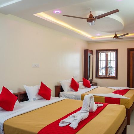 פונדיצ'רי Le Suresh Guest House מראה חיצוני תמונה