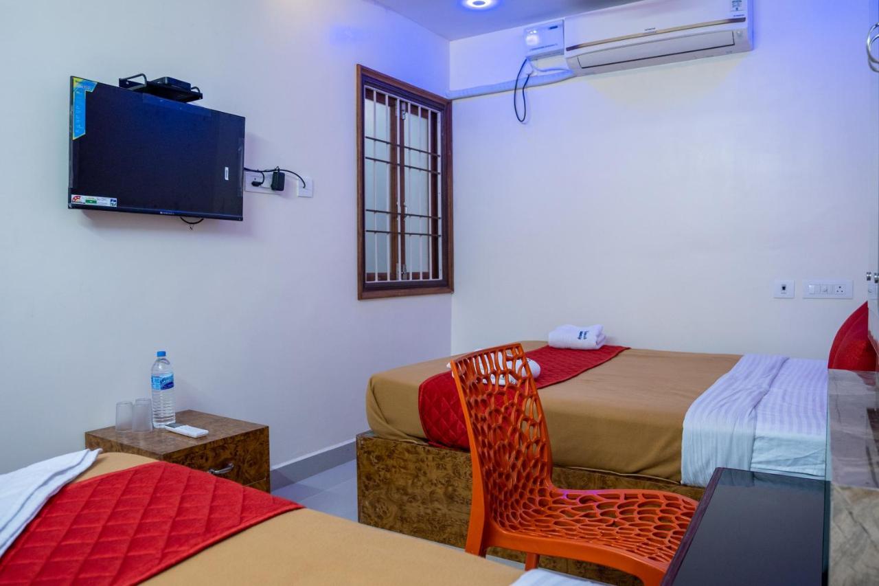 פונדיצ'רי Le Suresh Guest House מראה חיצוני תמונה