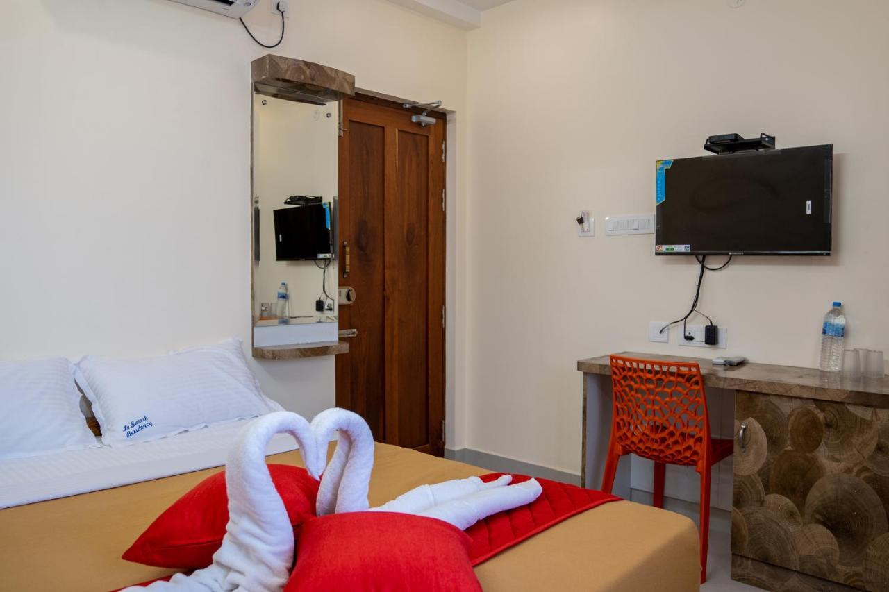 פונדיצ'רי Le Suresh Guest House מראה חיצוני תמונה