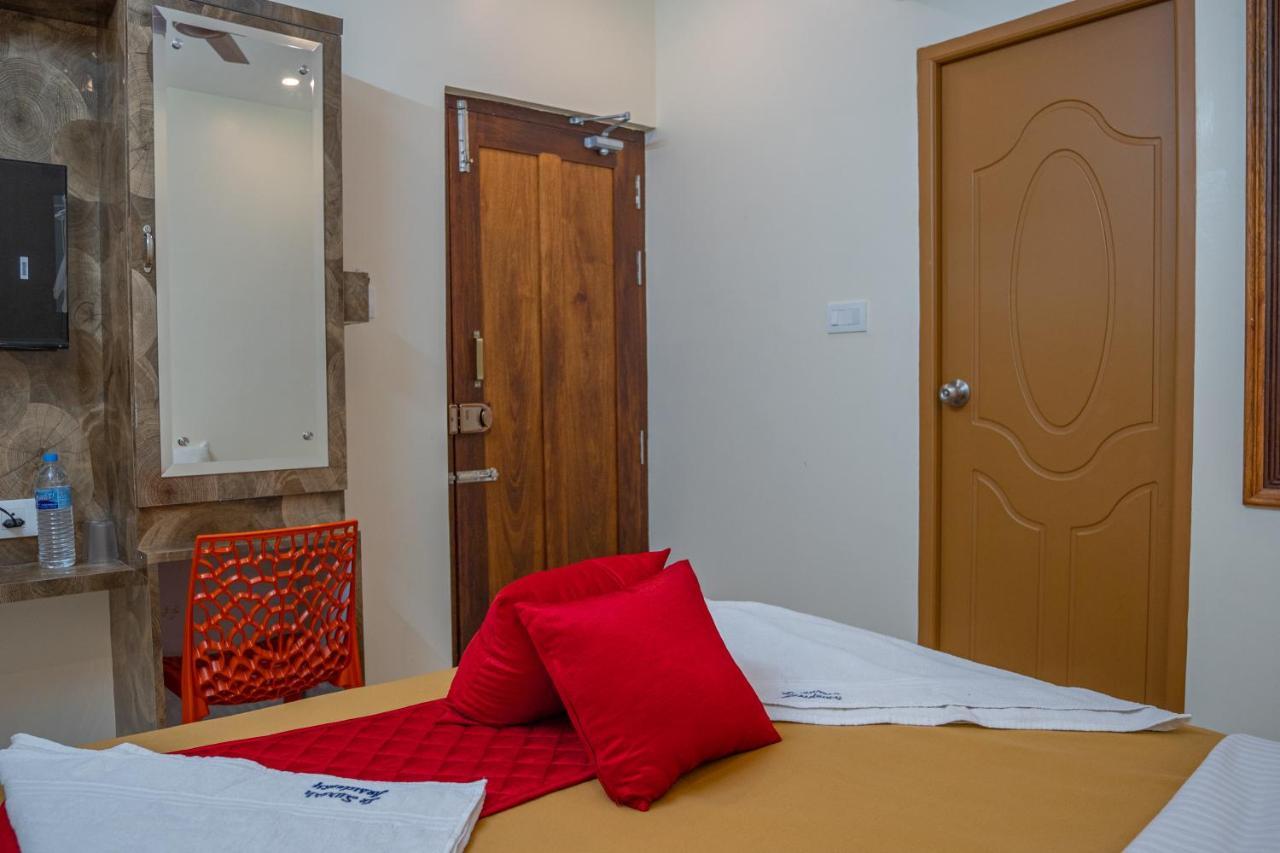 פונדיצ'רי Le Suresh Guest House מראה חיצוני תמונה
